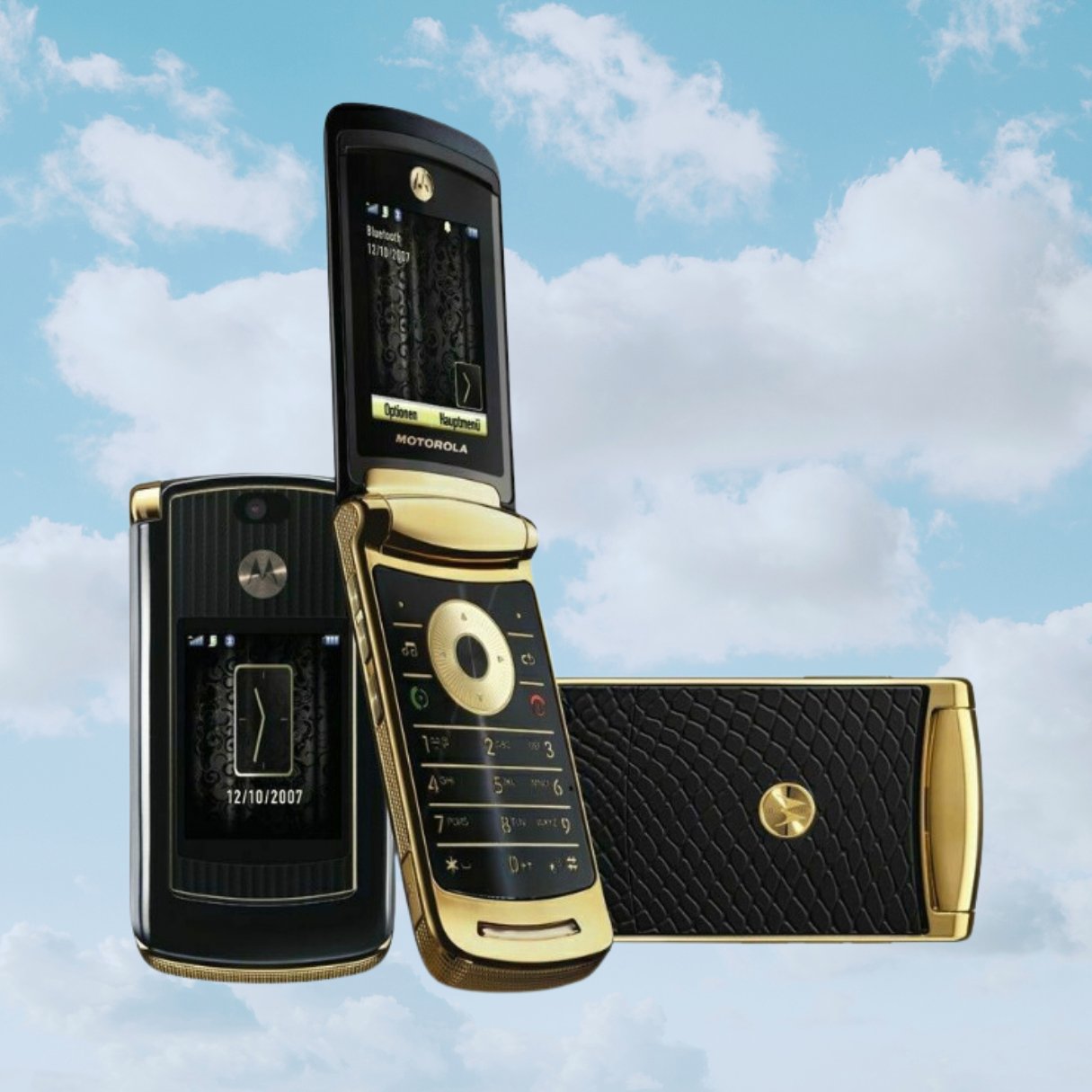 Motorola RAZR2 V8 - Unlocked - Vintage Flip Phone - Y2KPHONES